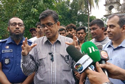 মিডিয়া সংস্কার কমিশনে মফস্বলের প্রতিনিধি থাকবেন : প্রধান উপদেষ্টার প্রেস সচিব

