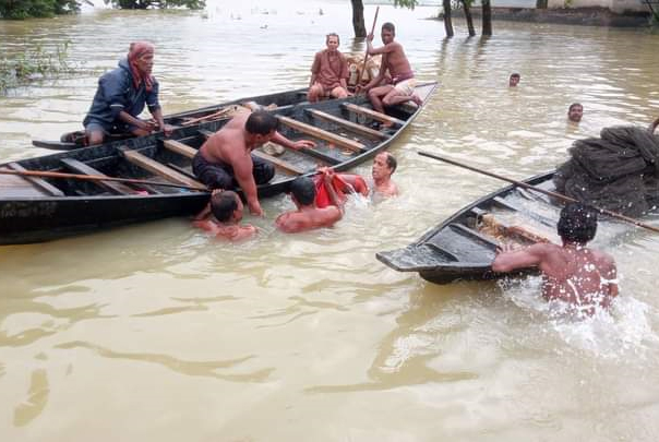 কলমাকান্দায় নৌকাডুবিতে দুইজনের মৃত্যু