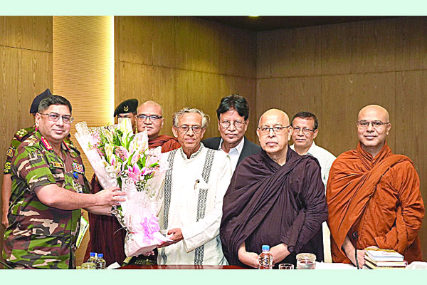 সেনাপ্রধানের সঙ্গে বুদ্ধিস্ট ফেডারেশন প্রতিনিধি দলের সাক্ষাৎ