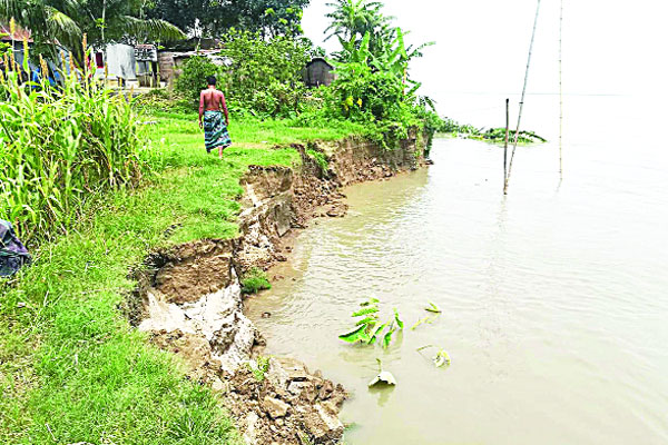 নদী ভাঙন