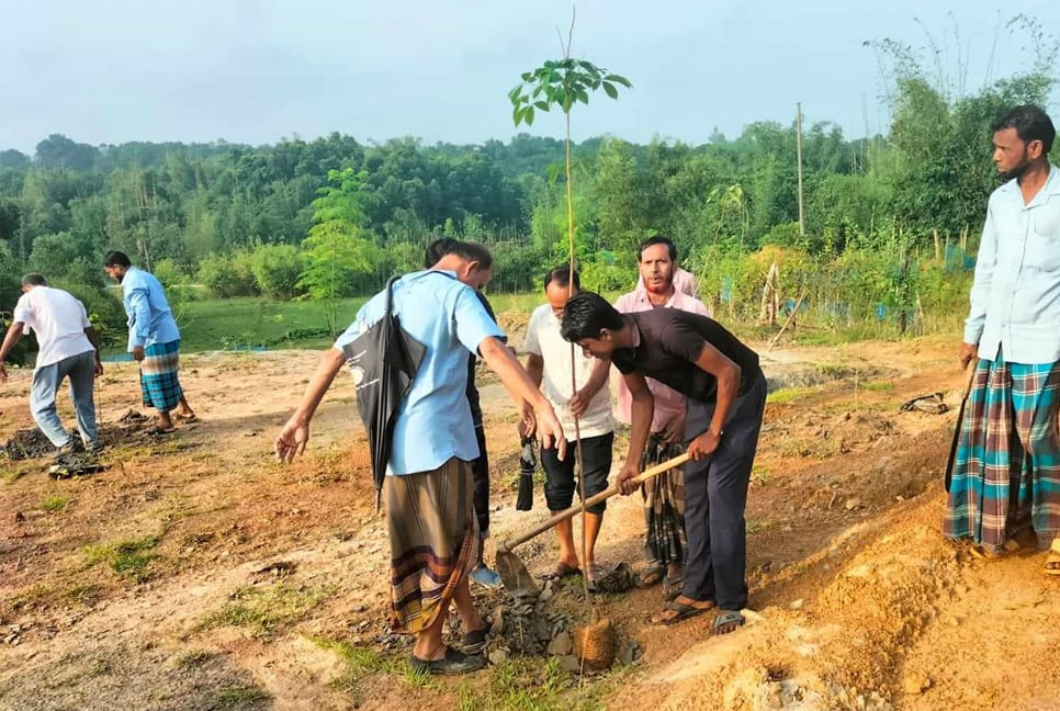 জবরদখলে থাকা বিএফআইডিসির ১৫৫ একর জমি উদ্ধার