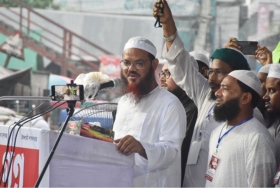 ওসি-এসপি-ডিসি পরিবর্তন হলেও ঘুষ পরিবর্তন হয় না: ফয়জুল করীম