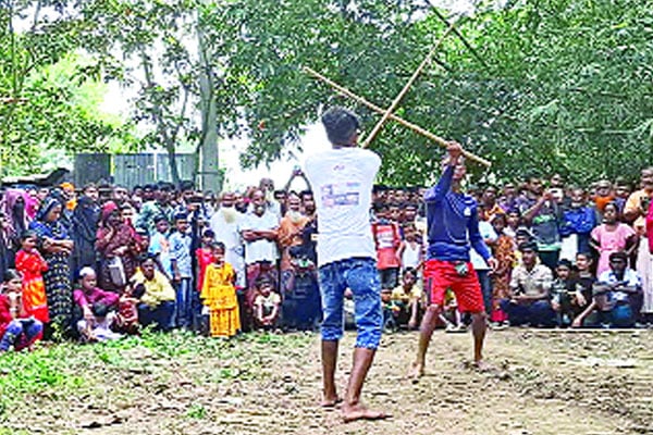 ঐতিহ্যের লাঠিখেলা