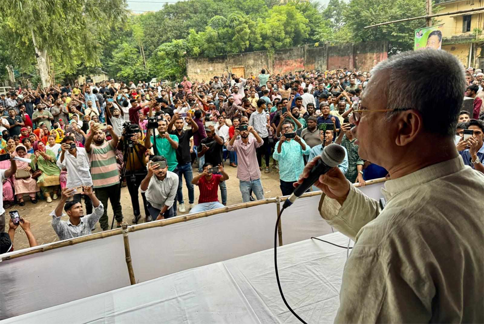 আমলাতন্ত্রে ফ্যাসিবাদের দালালেরা এখনো ঘাপটি মেরে আছে : নীরব

