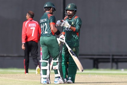 আফগানিস্তানকে ১৬৫ রানের টার্গেট দিলো বাংলাদেশ