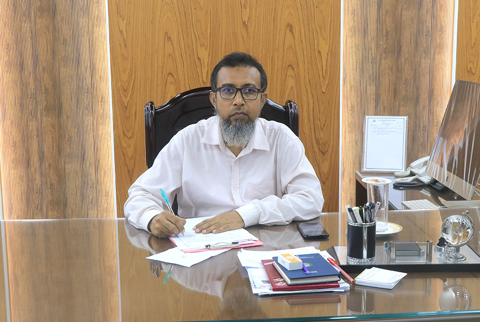 ডুয়েটের উপাচার্য হলেন অধ্যাপক ড. জয়নাল আবেদীন