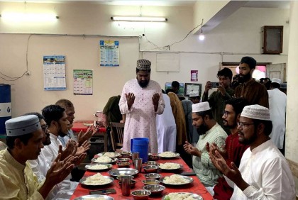 চবির হলে শিক্ষার্থীদের ব্যবস্থাপনায় ডাইনিং শুরু