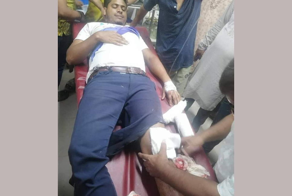 ছাত্রদল নেতার হাঁটুতে অস্ত্র ঠেকিয়ে গুলি
