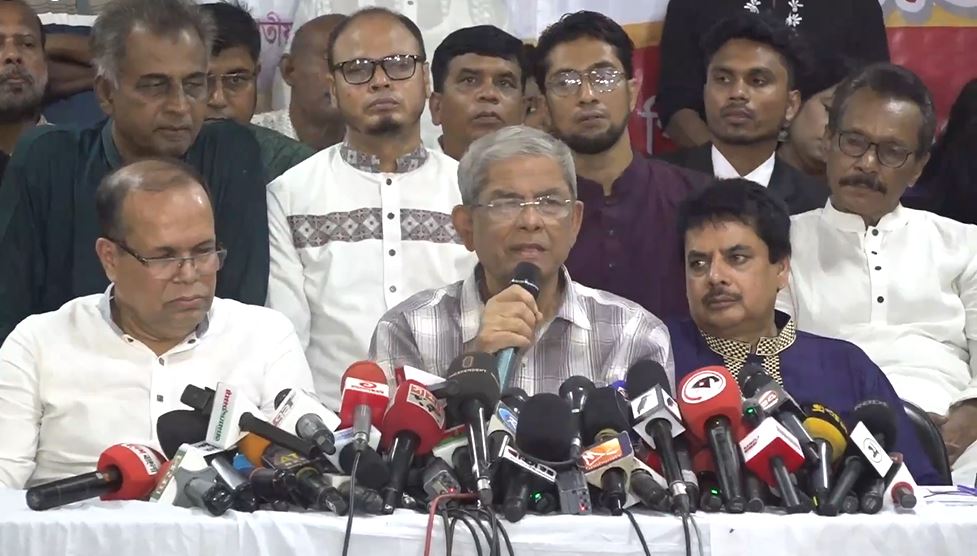 ‘আওয়ামী লীগ দেশটাকে এমনভাবে নষ্ট করেছে যে রাতারাতি পরিবর্তন সম্ভব নয়’

