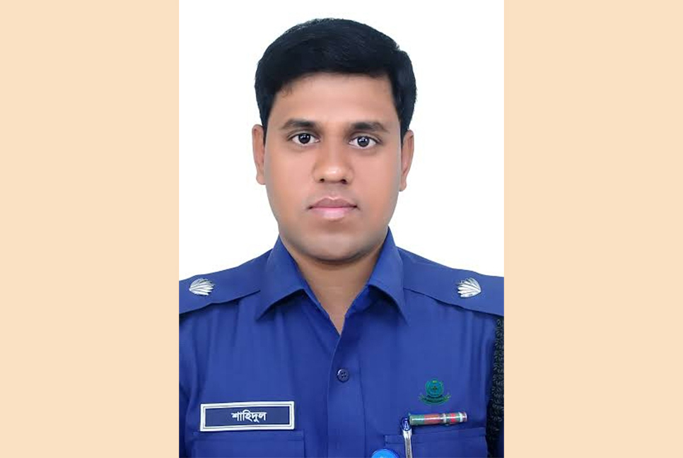 আশুলিয়ায় মরদেহ পোড়ানোর ‘মাস্টারমাইন্ড’ অতিরিক্ত পুলিশ সুপার শাহিদুল গ্রেফতার 