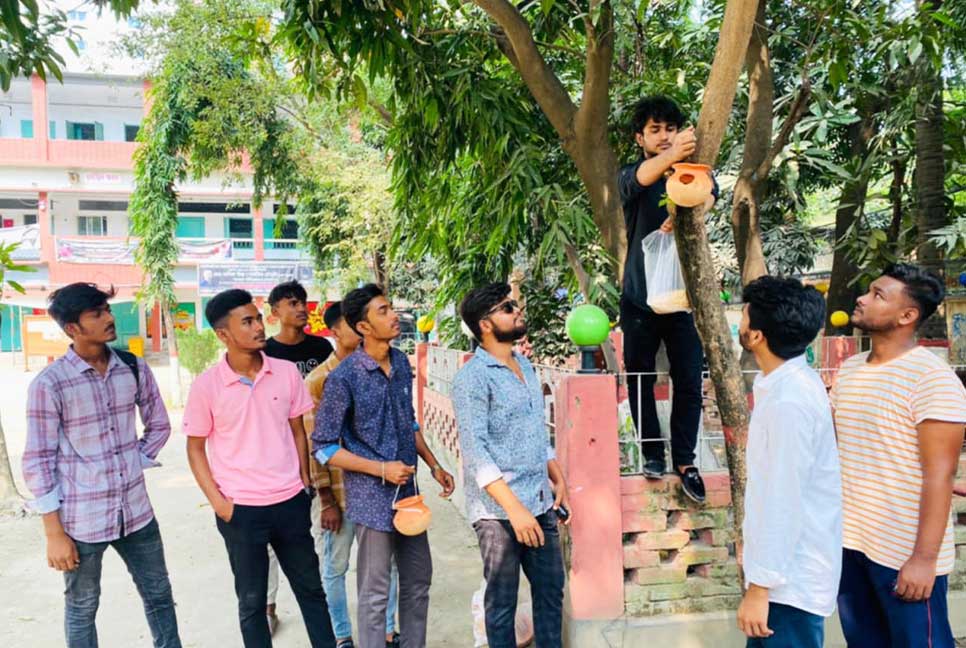 পাখিদের সুরক্ষায় নারায়ণগঞ্জে ছাত্রদলের ব্যতিক্রমী উদ্যোগ