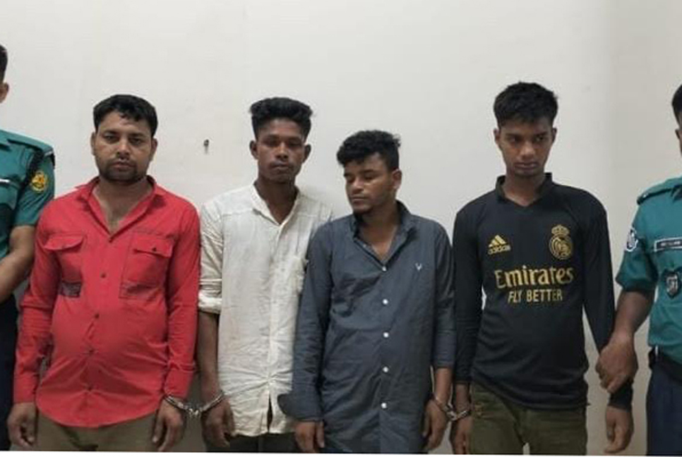অক্টোবরে বিমানবন্দর এলাকা থেকে ৭৮ ছিনতাইকারী গ্রেপ্তার  

