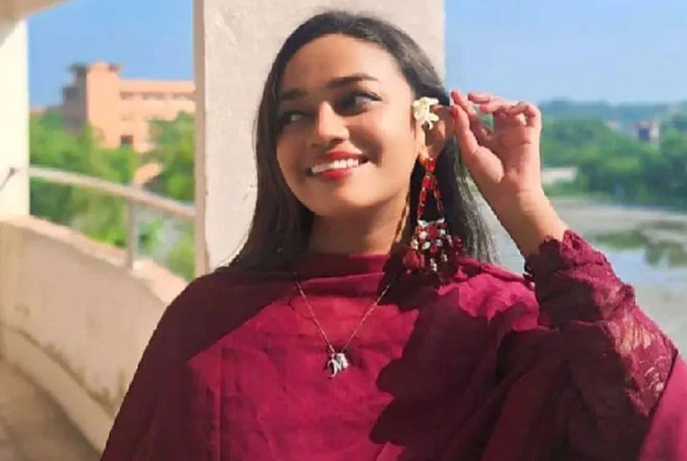 বাস চাপায় নিহত শিক্ষার্থীর পরিবার পাচ্ছে ২০ লাখ টাকা ক্ষতিপূরণ 