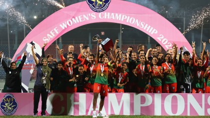 সাফজয়ী নারী ফুটবল দলকে আজ সংবর্ধনা দেবেন প্রধান উপদেষ্টা