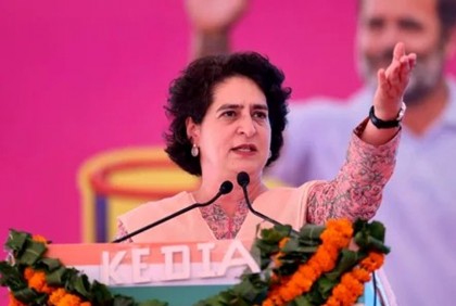 ভারতের পরবর্তী প্রধানমন্ত্রী হতে পারেন প্রিয়াঙ্কা গান্ধী, বলছেন জ্যোতিষীরা