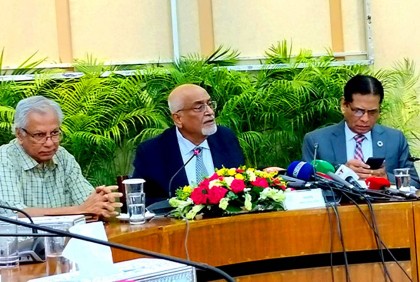 বিগত সরকারের প্রায় সব প্রকল্পই রাজনৈতিক প্রভাবে অনুমোদিত : ড. দেবপ্রিয়