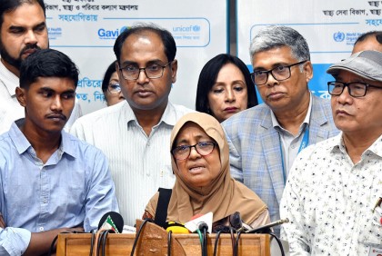 মানুষ সচেতন হলে সব বাধাই অতিক্রম করা সম্ভব : স্বাস্থ্য উপদেষ্টা