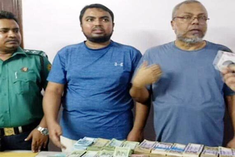 সাবেক অতিরিক্ত সচিবের বাসায় মিললো কোটি টাকা