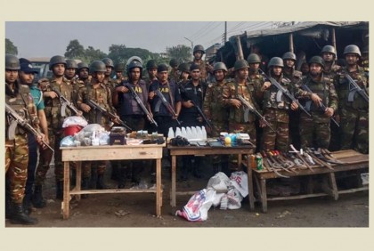 কেরাণিটেক বস্তিতে যৌথবাহিনীর অভিযান, বিপুল মাদকসহ অর্থ জব্দ

