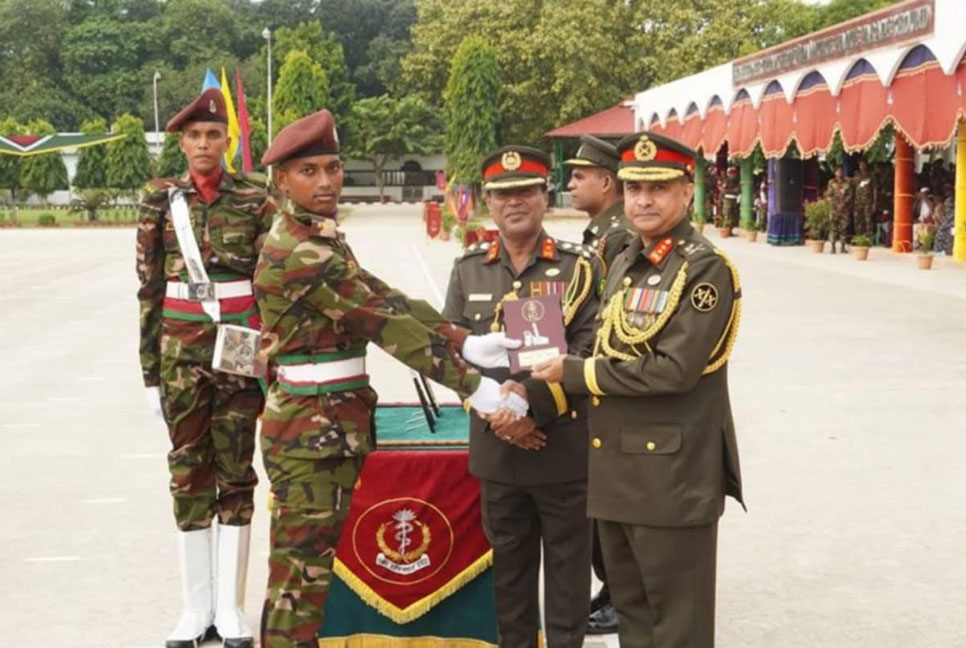 চট্টগ্রাম ও টাঙ্গাইলে ‘সেনাবাহিনী প্রধান কুচকাওয়াজ’ অনুষ্ঠিত