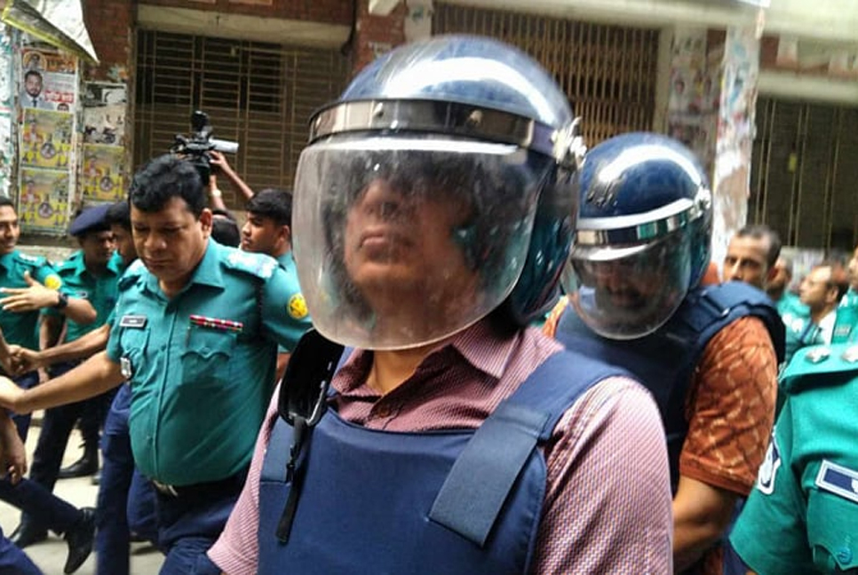 ট্রাইব্যুনালের মামলায় জবানবন্দি দিলেন সাবেক আইজিপি মামুন

