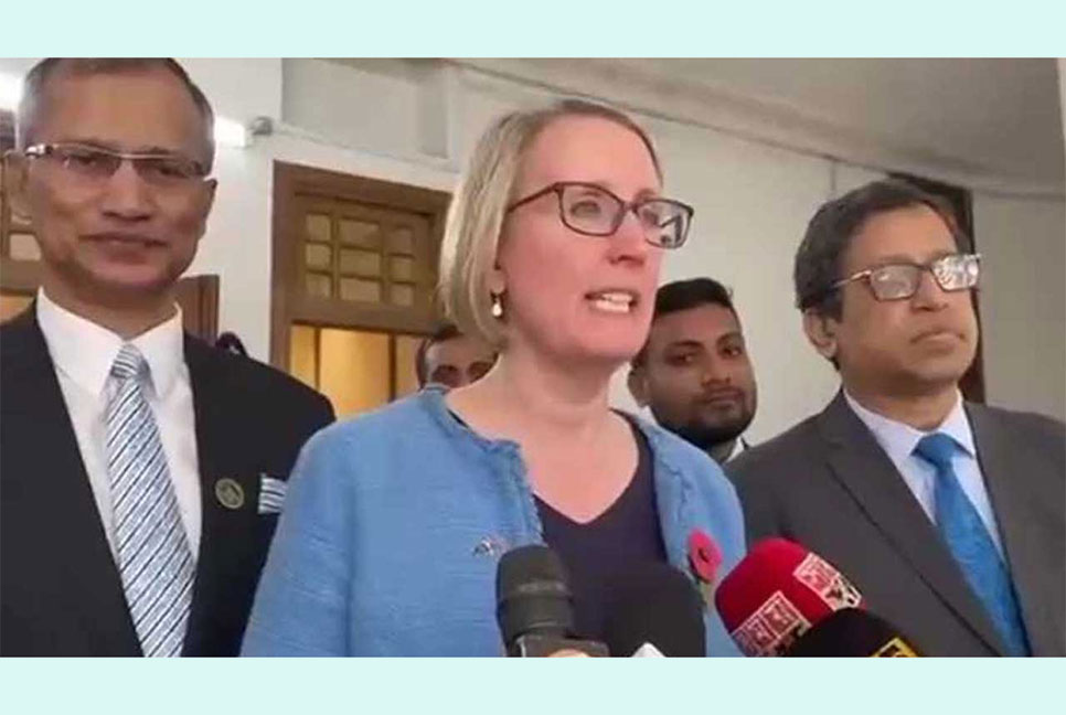 প্রধান বিচারপতির সঙ্গে ব্রিটিশ হাইকমিশনারের সাক্ষাৎ