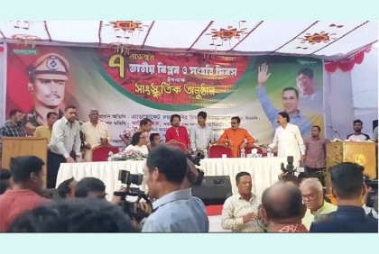 আওয়ামী লীগ কর্মী থাকায় অনুষ্ঠানস্থল ত্যাগ করলেন রিজভী