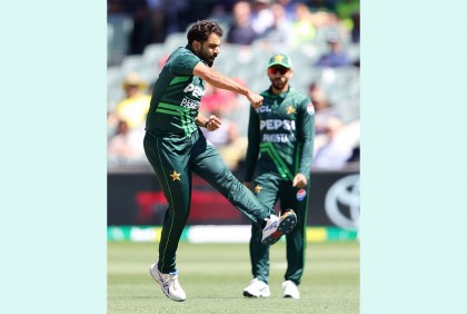 হারিসের তোপে পাকিস্তানের কাছে বিধ্বস্ত অস্ট্রেলিয়া