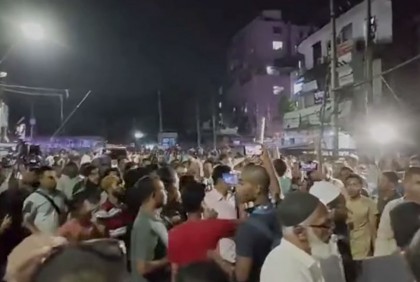 রাতেই জিরো পয়েন্ট দখলে নিল ছাত্র-জনতা