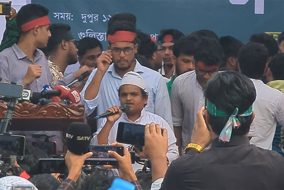 আওয়ামী লীগ ইস্যুতে নমনীয়তা চলবে না : রফিকুল ইসলাম মাদানি