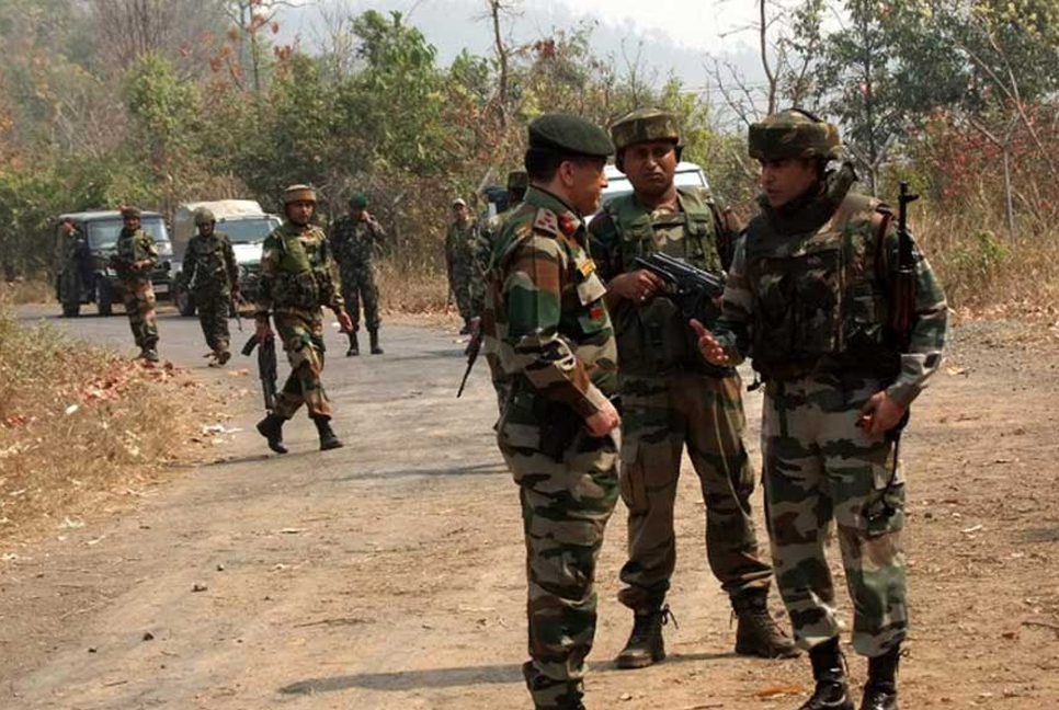ফের অশান্ত মণিপুর: কারফিউ জারি, জোড়া মরদেহ উদ্ধার