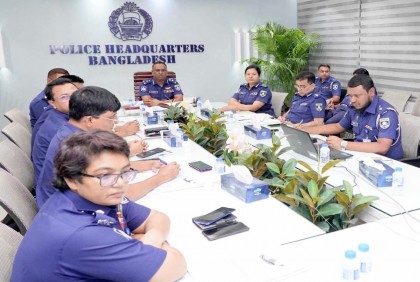 ‘সন্ত্রাসী, চাঁদাবাজ, ছিনতাইকারীদের বিরুদ্ধে কঠোর ব্যবস্থা গ্রহণের নির্দেশ’