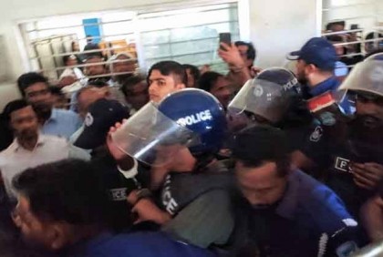সাবেক আইজিপি শহীদুলের দুদিনের রিমান্ড মঞ্জুর 
