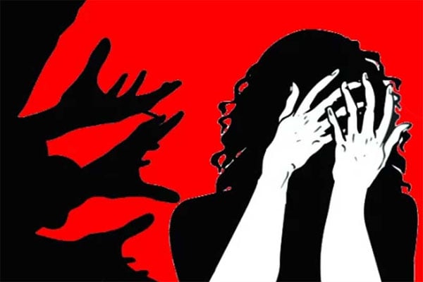 নারী নির্যাতনে ভয়াবহ নৃশংসতা