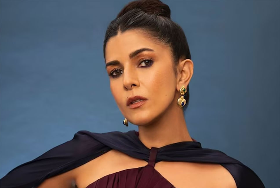 ‘আমাদের বন্ধুত্ব দেখে লোকজনের জ্বলছে’