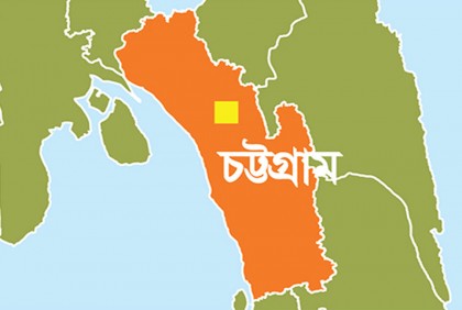 বাকি টাকা চাওয়ায় চা দোকানিকে কুপিয়ে আহত