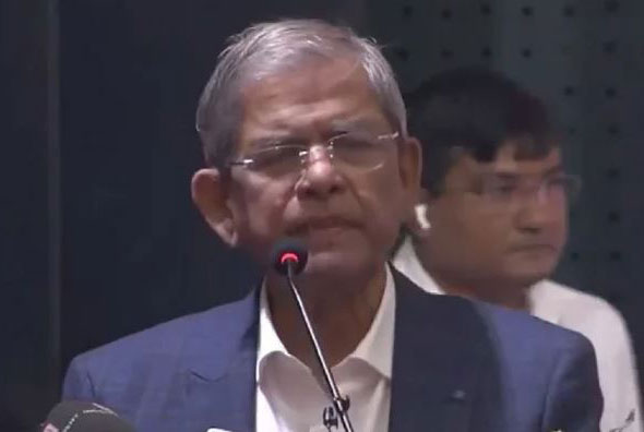 সরকার যত বেশি সময় নেবে, তত বেশি সমস্যা তৈরি হবে: মির্জা ফখরুল 

