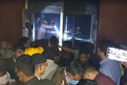 উত্তরপ্রদেশে হাসপাতালে আগুন লেগে অন্তত ১০ শিশুর মৃত্যু