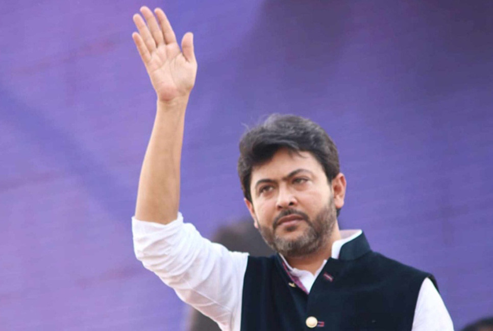 তিন দেশে বাড়ি আছে দুর্নীতির ‘মহারাজ’ নিক্সনের