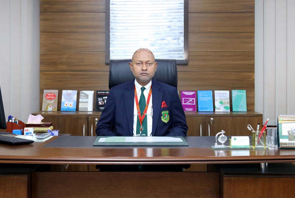 শিক্ষার্থীদের আপত্তিতে ববির কমিটি থেকে বাদ অধ্যাপক কলিমুল্লাহ