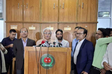সরাসরি ভোটে রাষ্ট্রপতি নির্বাচনের প্রস্তাব, যা জানালেন বদিউল আলম