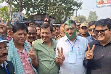মহারাষ্ট্রে সরকার গঠনের পথে এনডিএ জোট, ঝাড়খণ্ডে ইন্ডিয়া জোট