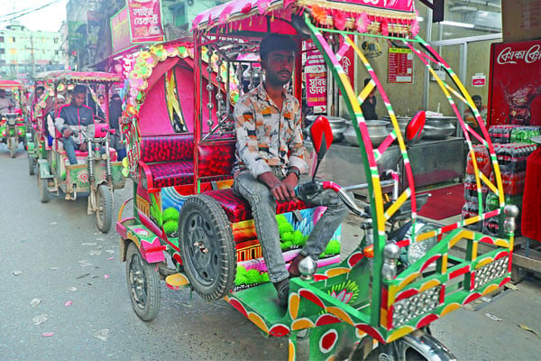 ব্যাটারি রিকশায় রেজিস্ট্রেশন জরুরি