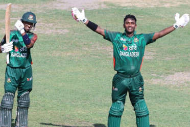 তামিমের সেঞ্চুরিতে বিপদমুক্ত বাংলাদেশ