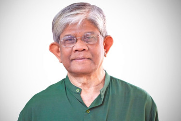 দেশের অর্থনীতিতে স্থিতিশীলতা আসতে শুরু করেছে: অর্থ উপদেষ্টা