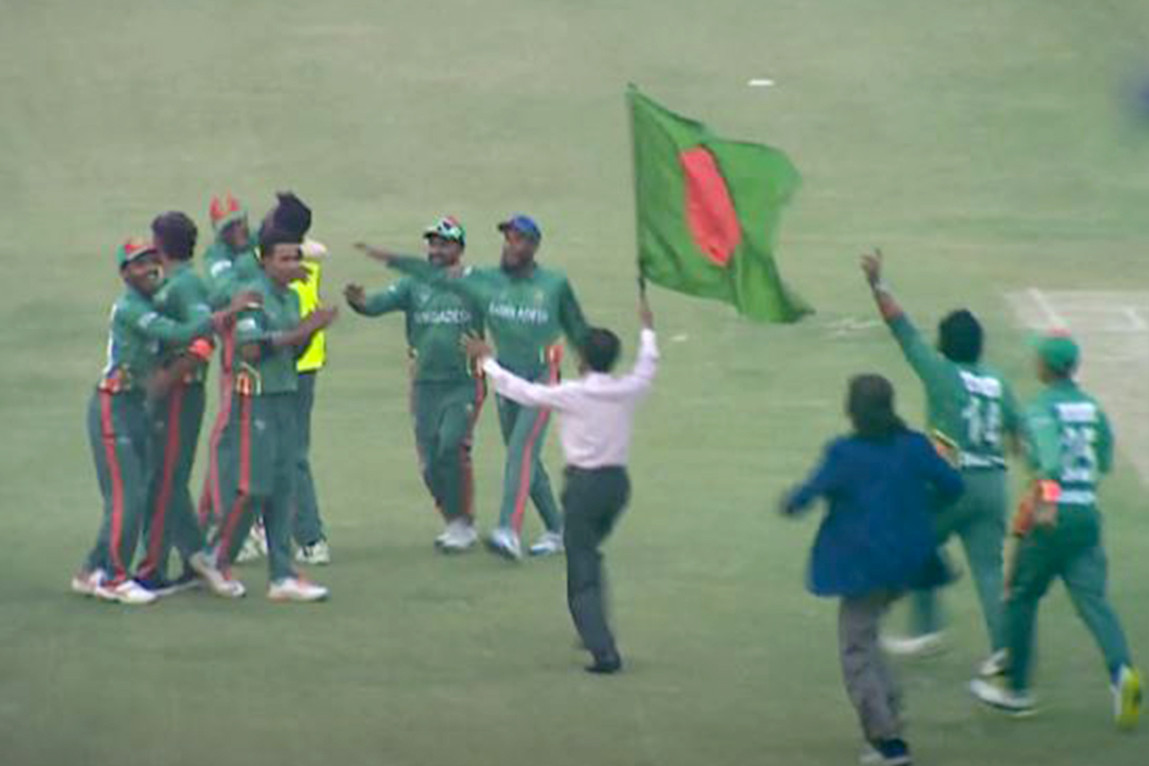 শ্রীলঙ্কাকে হারিয়ে অন্ধ বিশ্বকাপের ফাইনালে বাংলাদেশ