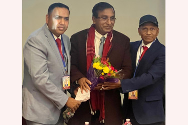 নিউইয়র্কে ঢাকা জেলা অ্যাসোসিয়েশনের নতুন কমিটির বর্ণাঢ্য অভিষেক