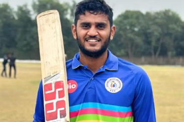দ্রুততম সেঞ্চুরির রেকর্ডের পর সেই উর্ভিলের ৩৬ বলে শতক