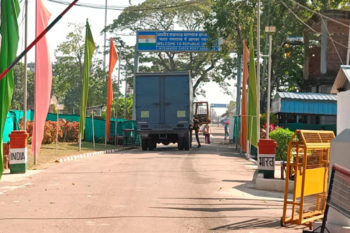 আখাউড়া স্থলবন্দরের কার্যক্রম স্বাভাবিক