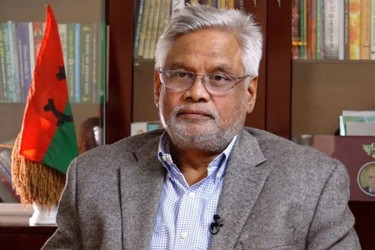 ৭ বছরের দণ্ড থেকে খালাস পেলেন আমান